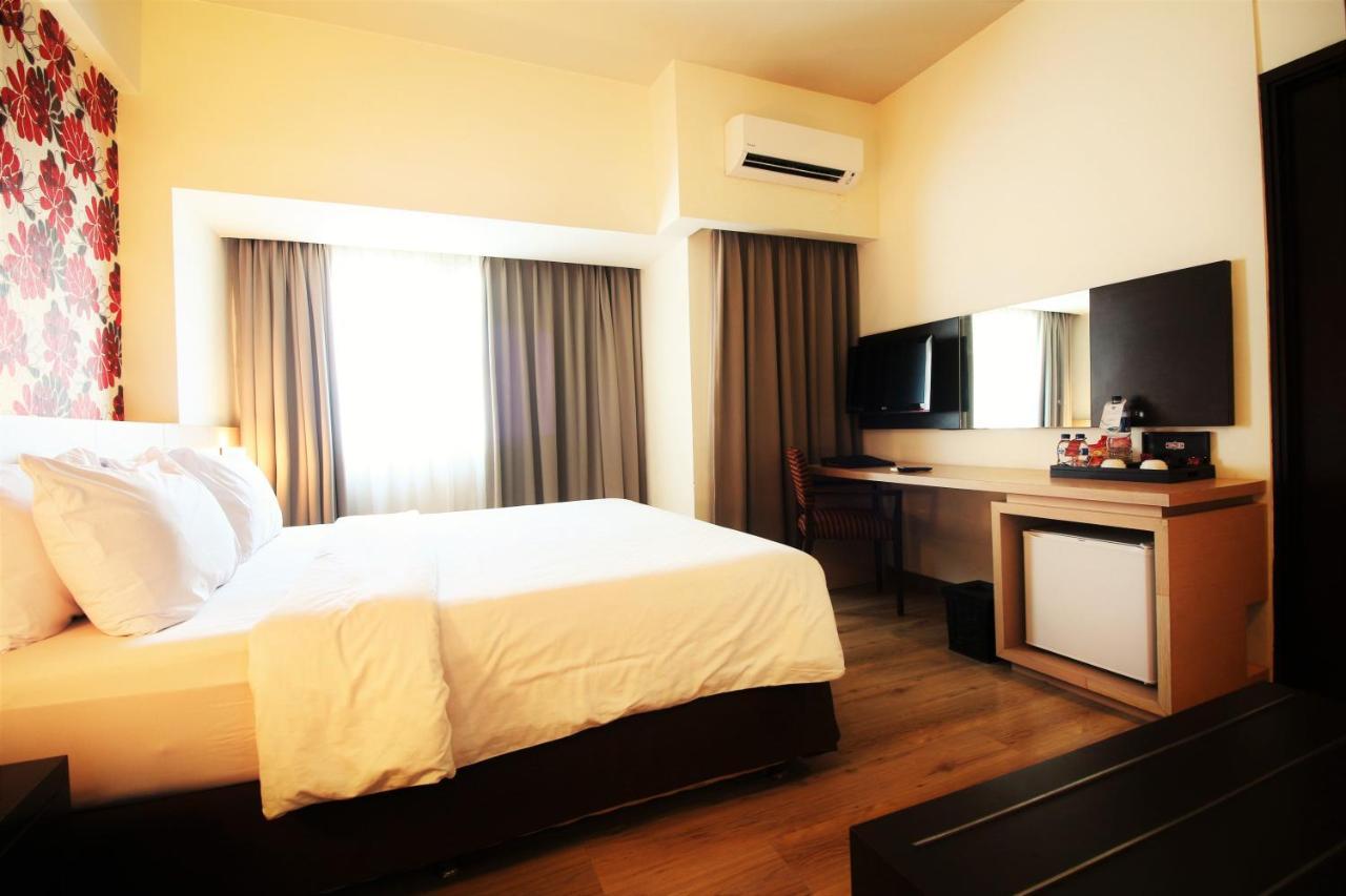 Apartemen 1 Bedroom Solo Paragon Surakarta Екстер'єр фото