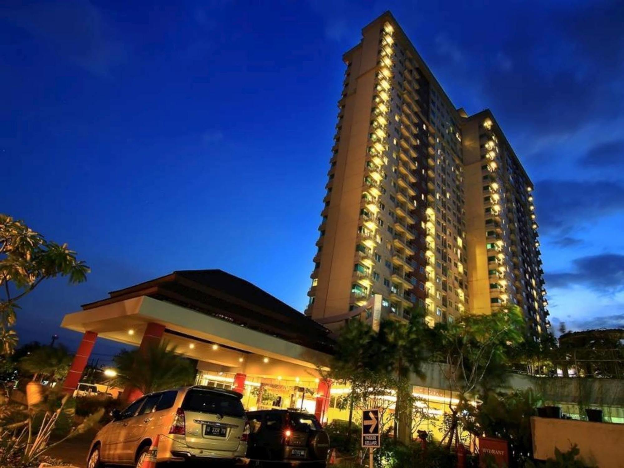 Apartemen 1 Bedroom Solo Paragon Surakarta Екстер'єр фото