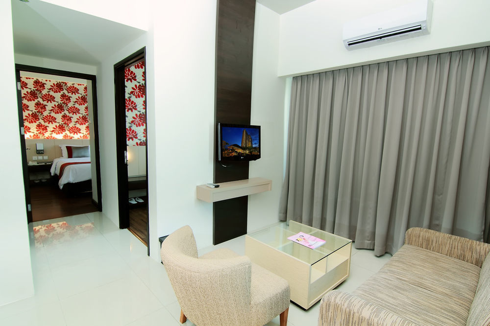 Apartemen 1 Bedroom Solo Paragon Surakarta Екстер'єр фото